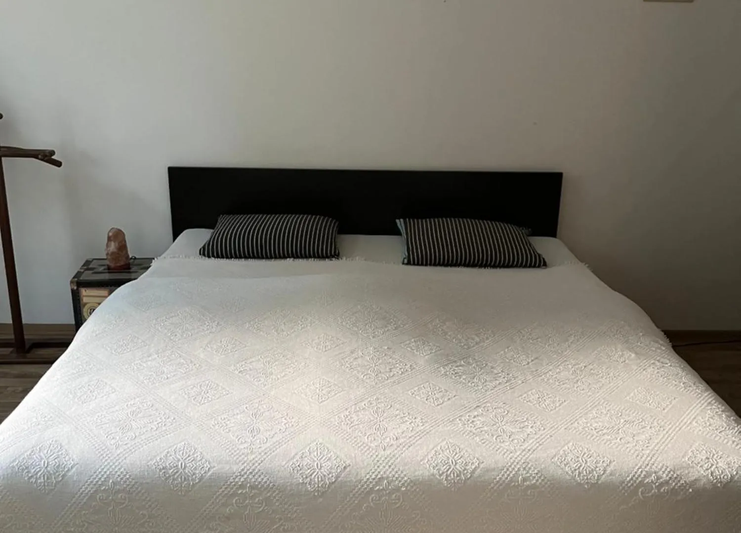 Retro Apartment In Praga
