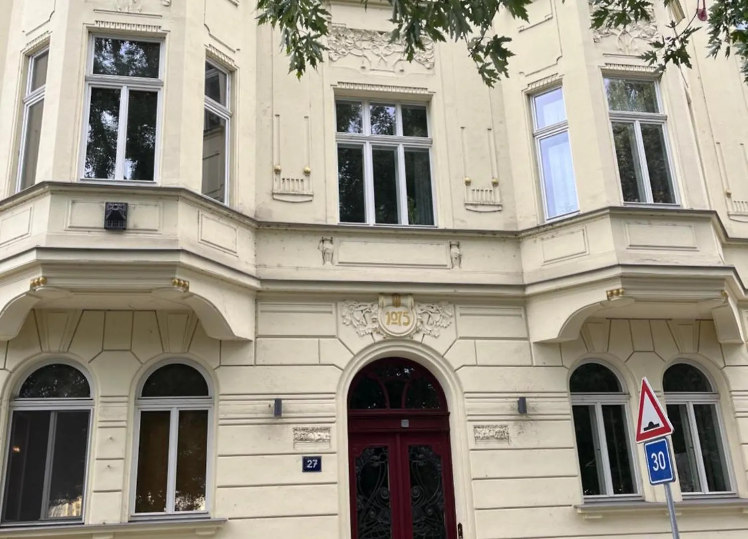 Retro Apartment In Praha 0*,  Česká republika