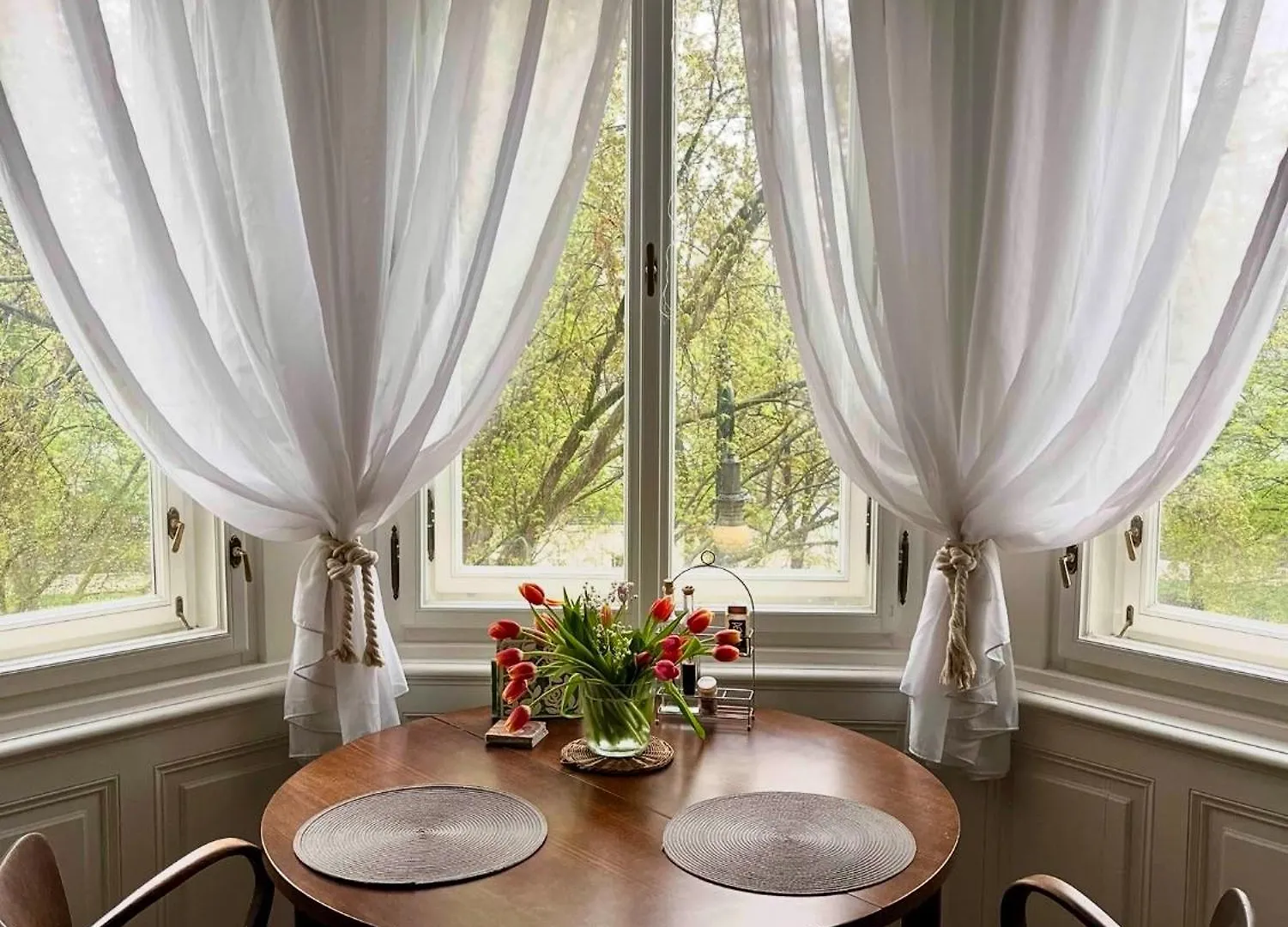 Retro Apartment In Praha